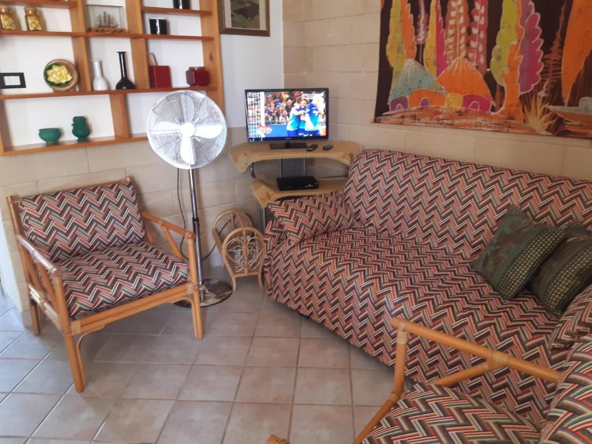 Casa Vacanza Rita マリーナ・ディ・ペスコルーゼ エクステリア 写真